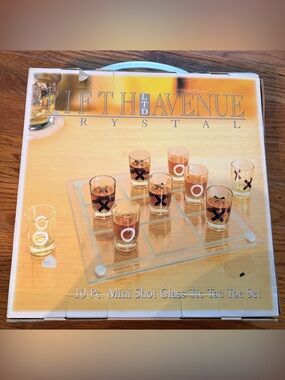 Fifth LTD Avenue Crystal Shot Glass Tic Tac Toe Game Set